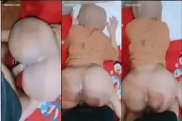 Cewek Pantat Gede Posisi Doggy Tampilan Lumer HD poster