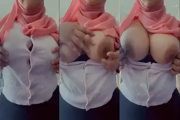 Jilbab Pink Jumbo Lustyberryy Bugil poster